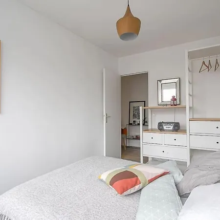 Appt Agreable Avec Balcon Au Sud-ouest De Apartmán Caen